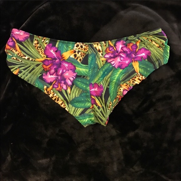 Victorias Secret Tropical Jungle Bikini Set - Picture 4 of 6